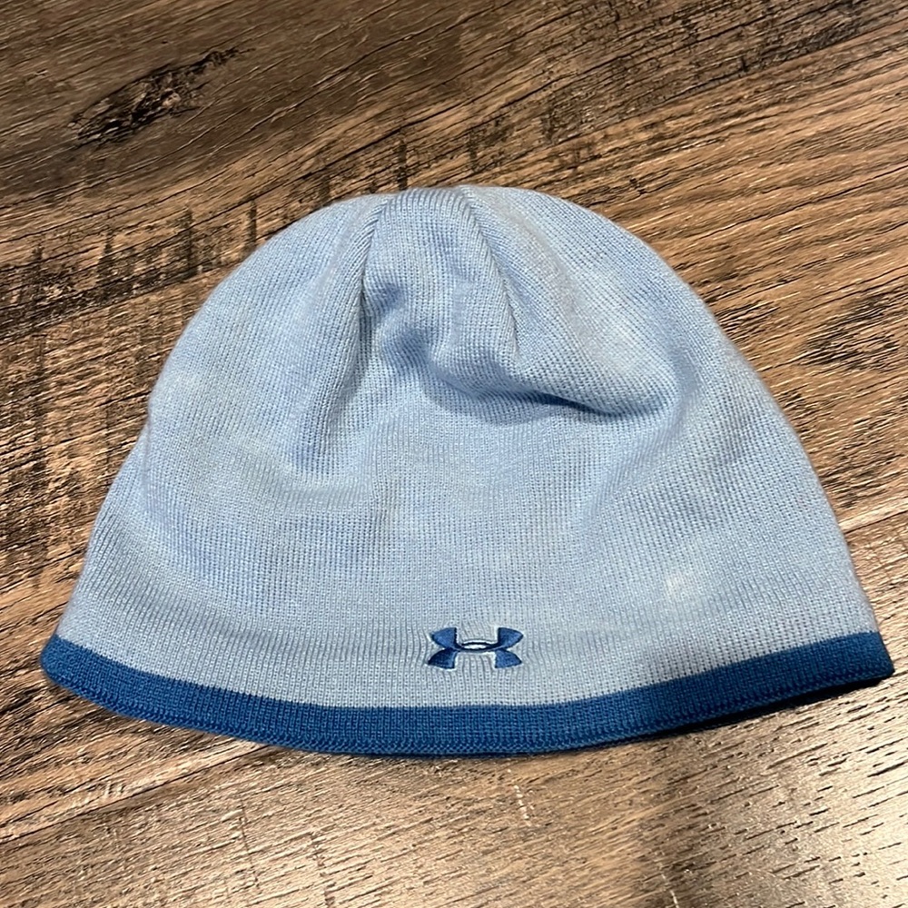 Under Armor Baby Blue Skully Hat for Women